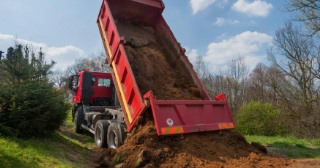 Доставка грунта Кизилюрт, цена от 265 руб./куб.